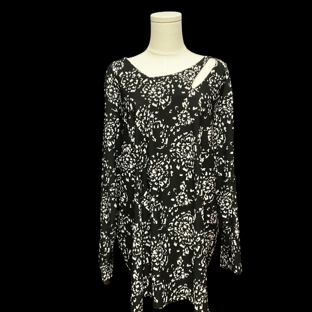 Black/White Floral Print Top
